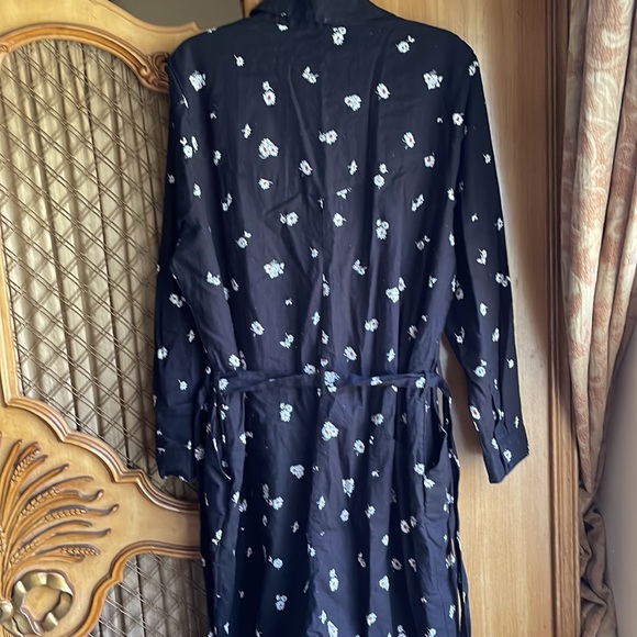 Logan Daisy Print Long Sleeve Cotton Jumpsuit In Black Multi - Picture 7 of 14